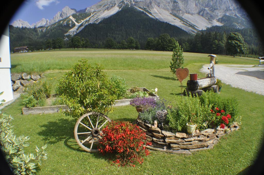 Pernerhof Apartment Ramsau am Dachstein Exterior photo