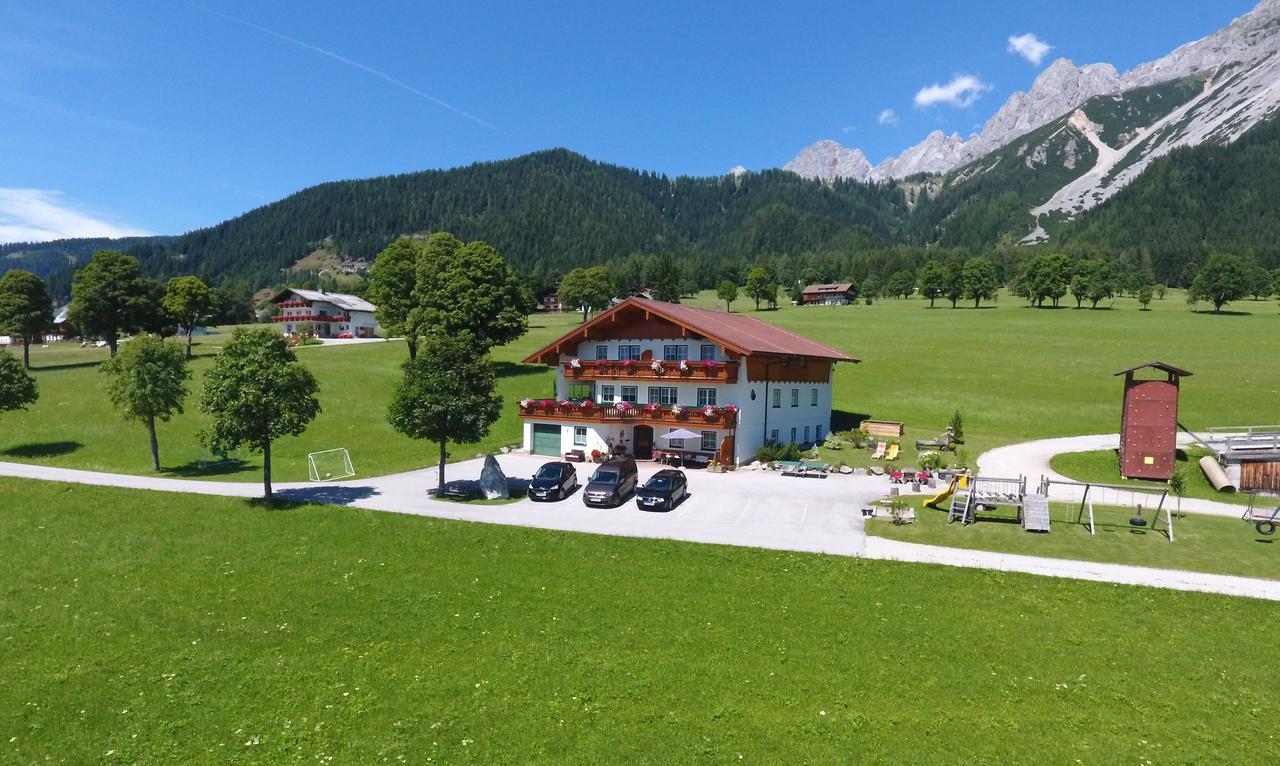 Pernerhof Apartment Ramsau am Dachstein Exterior photo