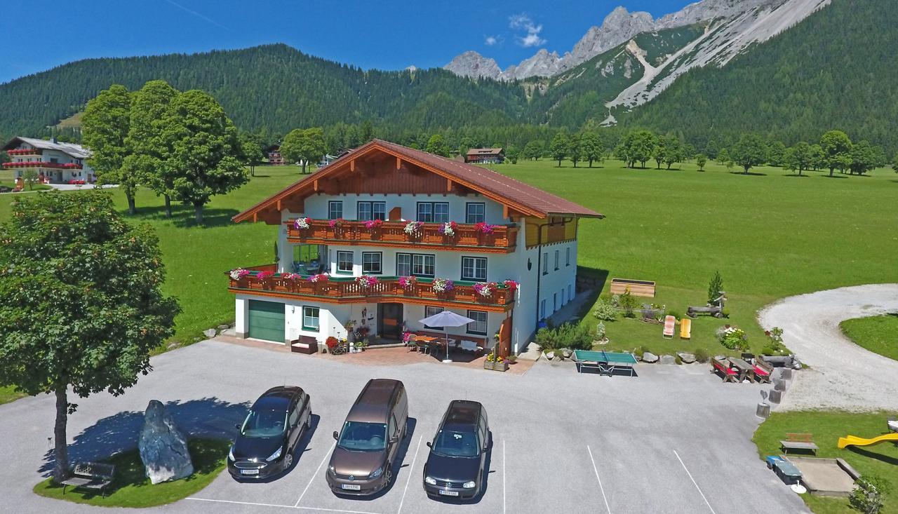 Pernerhof Apartment Ramsau am Dachstein Exterior photo